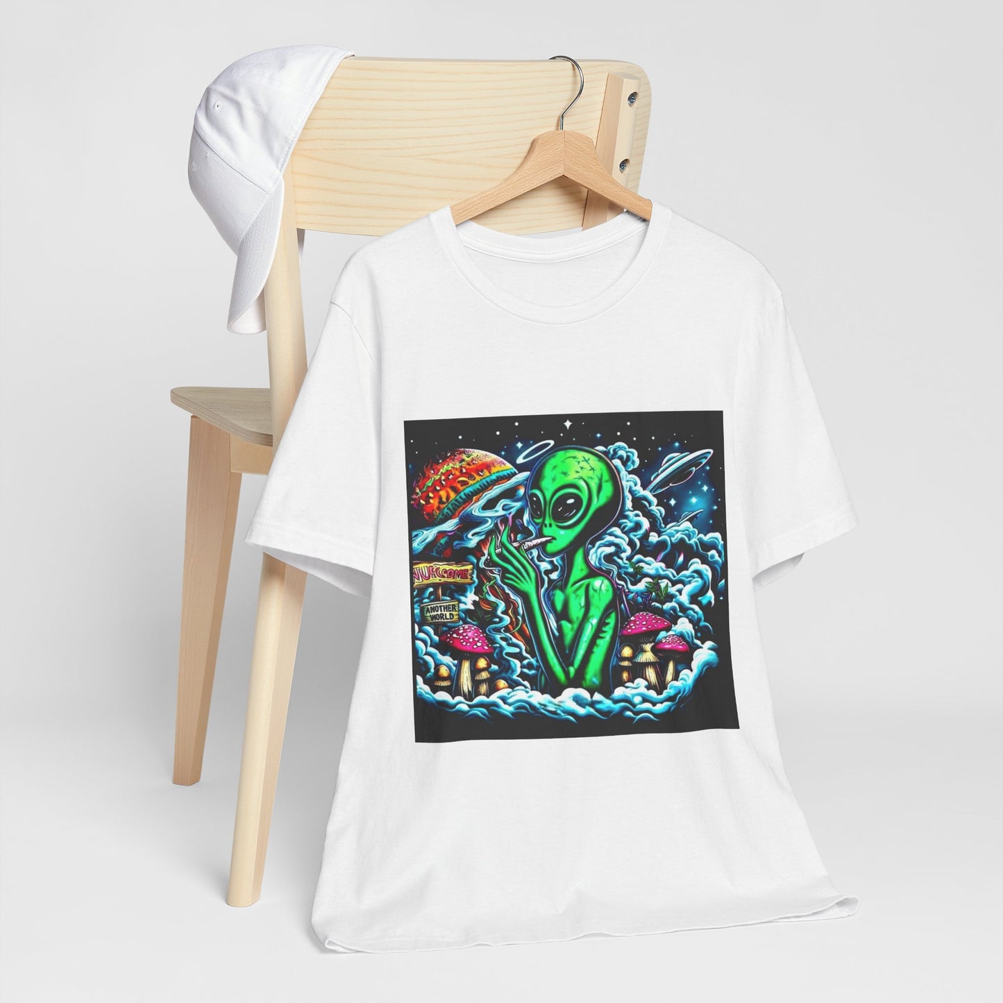 Alien Vibes Unisex Tee, Retro Alien Shirt, UFO Graphic Tee, Cute Space T-Shirt, Gift for Sci-Fi Lovers