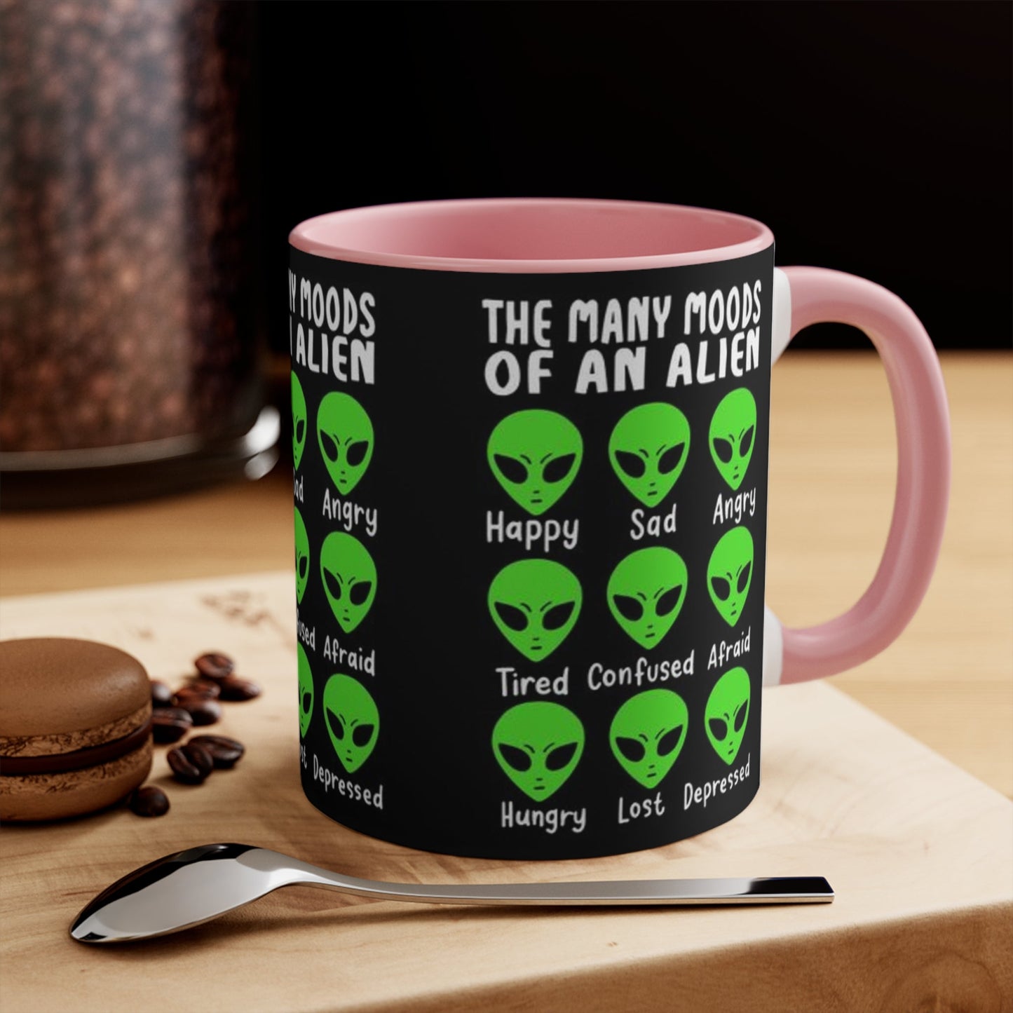 Alien Mug - Funny Gift for Sci-Fi Lovers, Alien Enthusiasts, Unique Coffee Cup, Home Décor, Quirky Kitchenware