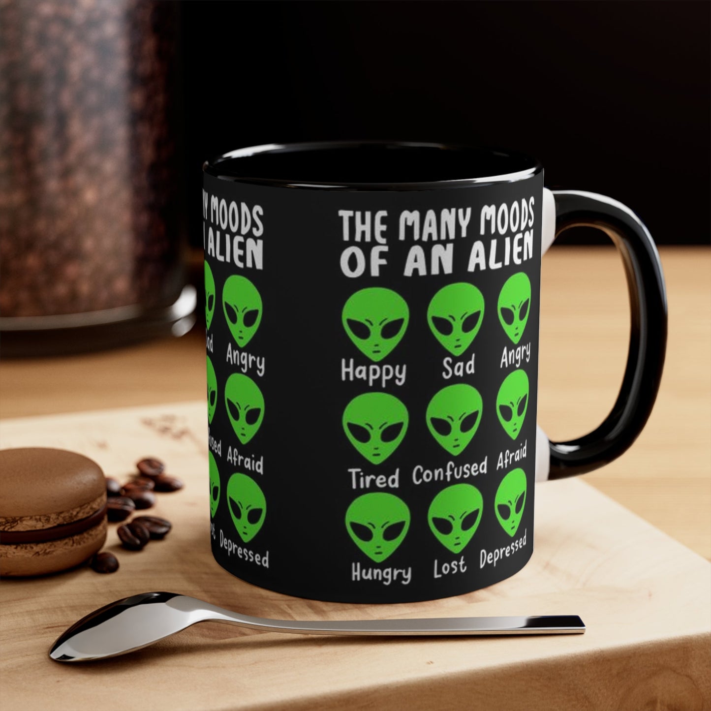 Alien Mug - Funny Gift for Sci-Fi Lovers, Alien Enthusiasts, Unique Coffee Cup, Home Décor, Quirky Kitchenware