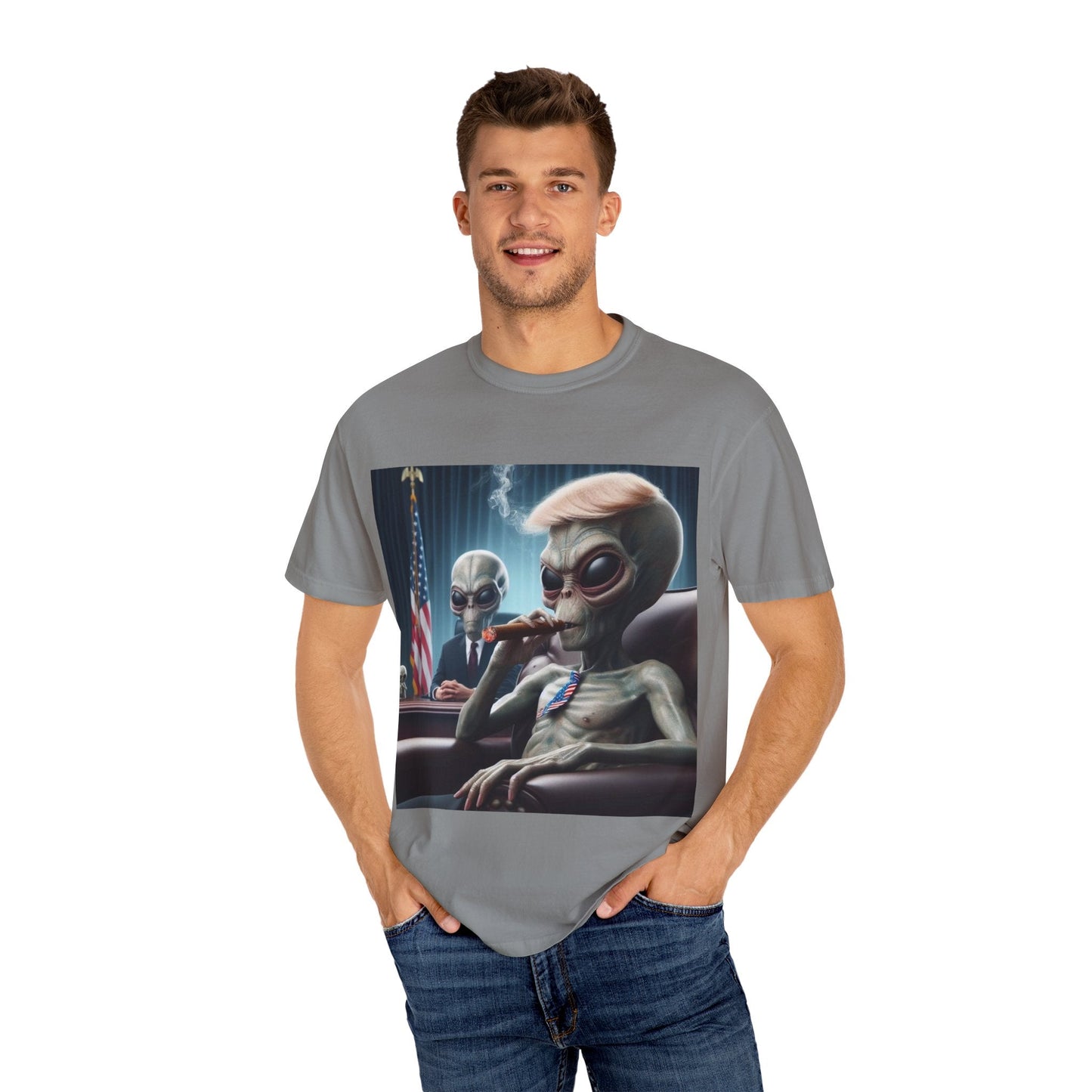 Unisex Alien Graphic T-Shirt – Fun Extraterrestrial Humor Tee