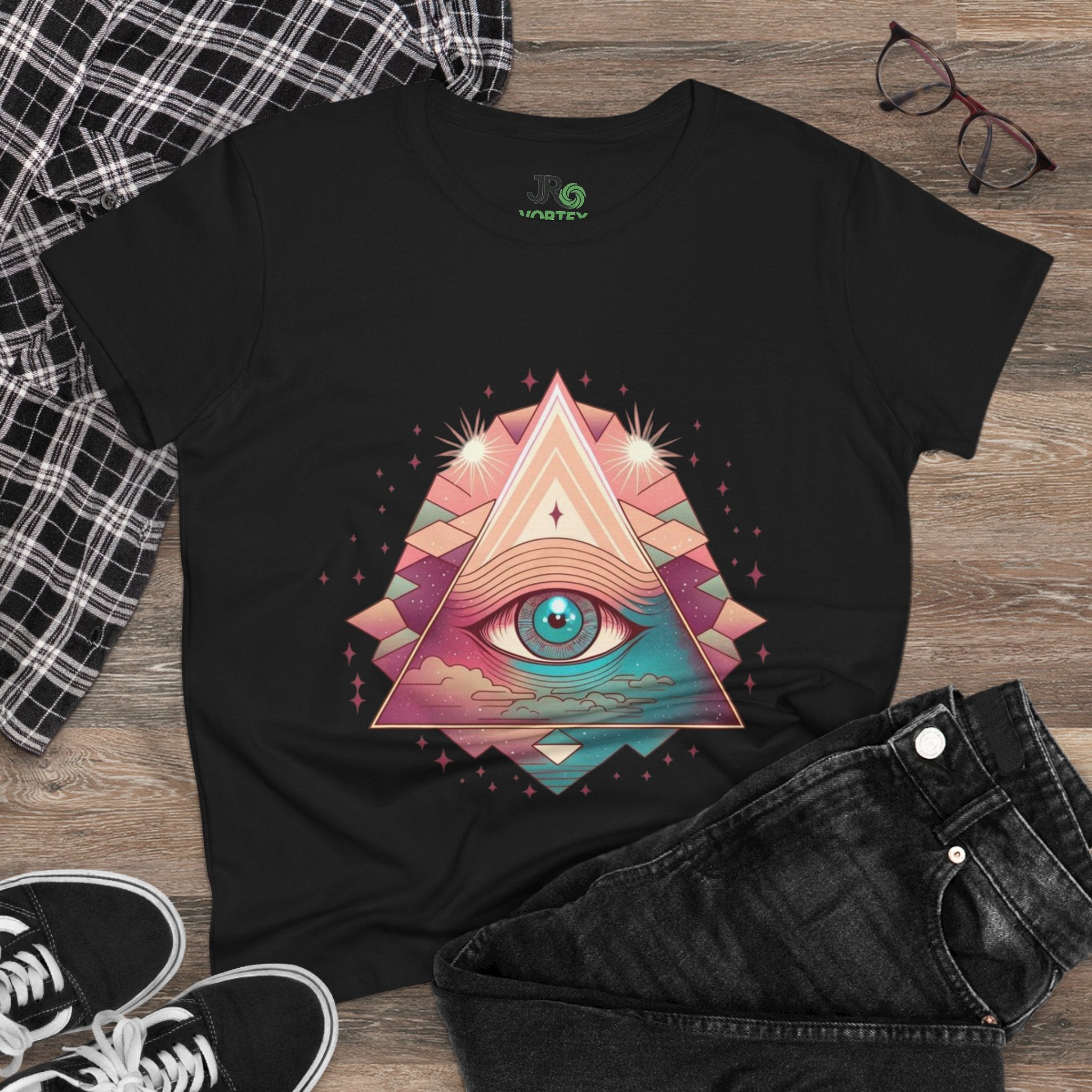 Mystical Eye Graphic Tee, Boho T-Shirt for Women, Casual Summer Shirt, Symbolic Gift, Unique Festival Wear, Psychedelic Apparel