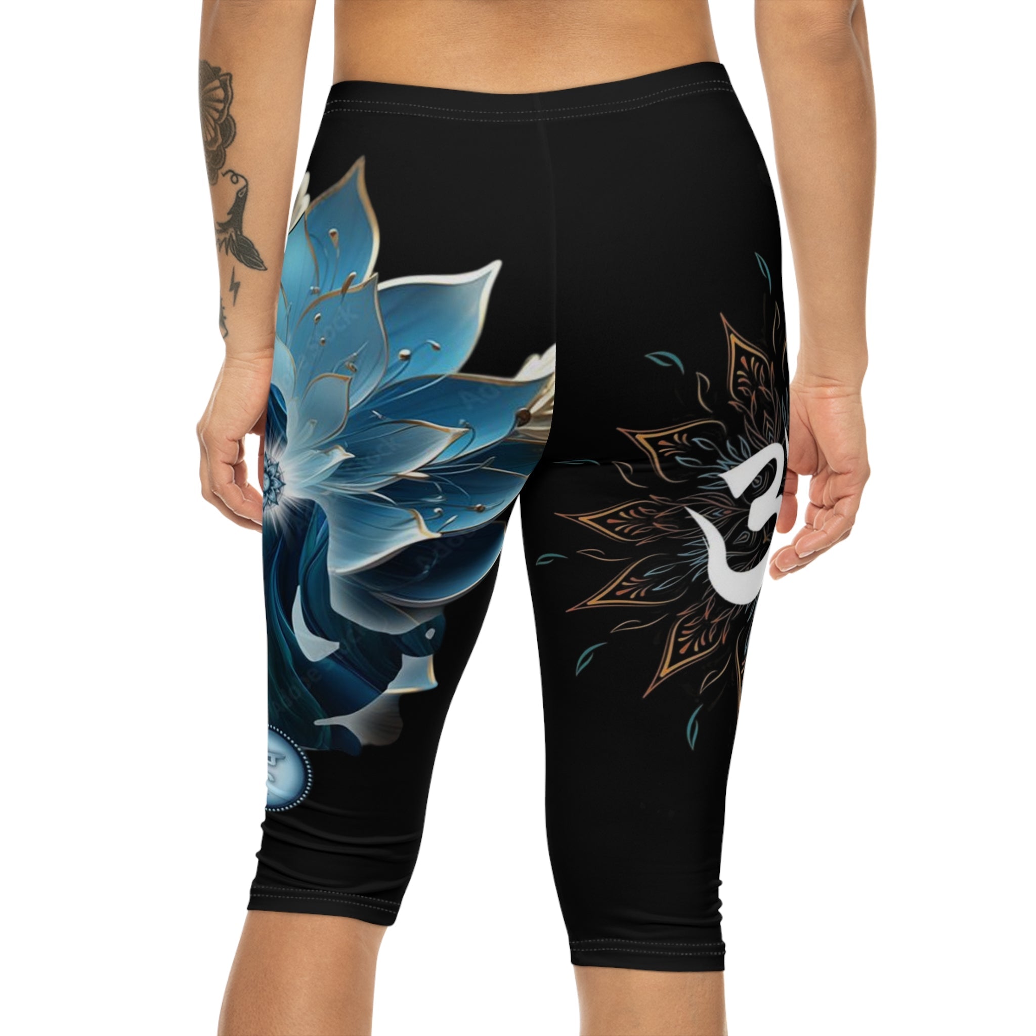 Chakras Capri Leggings Women’s Capri Leggings (AOP)