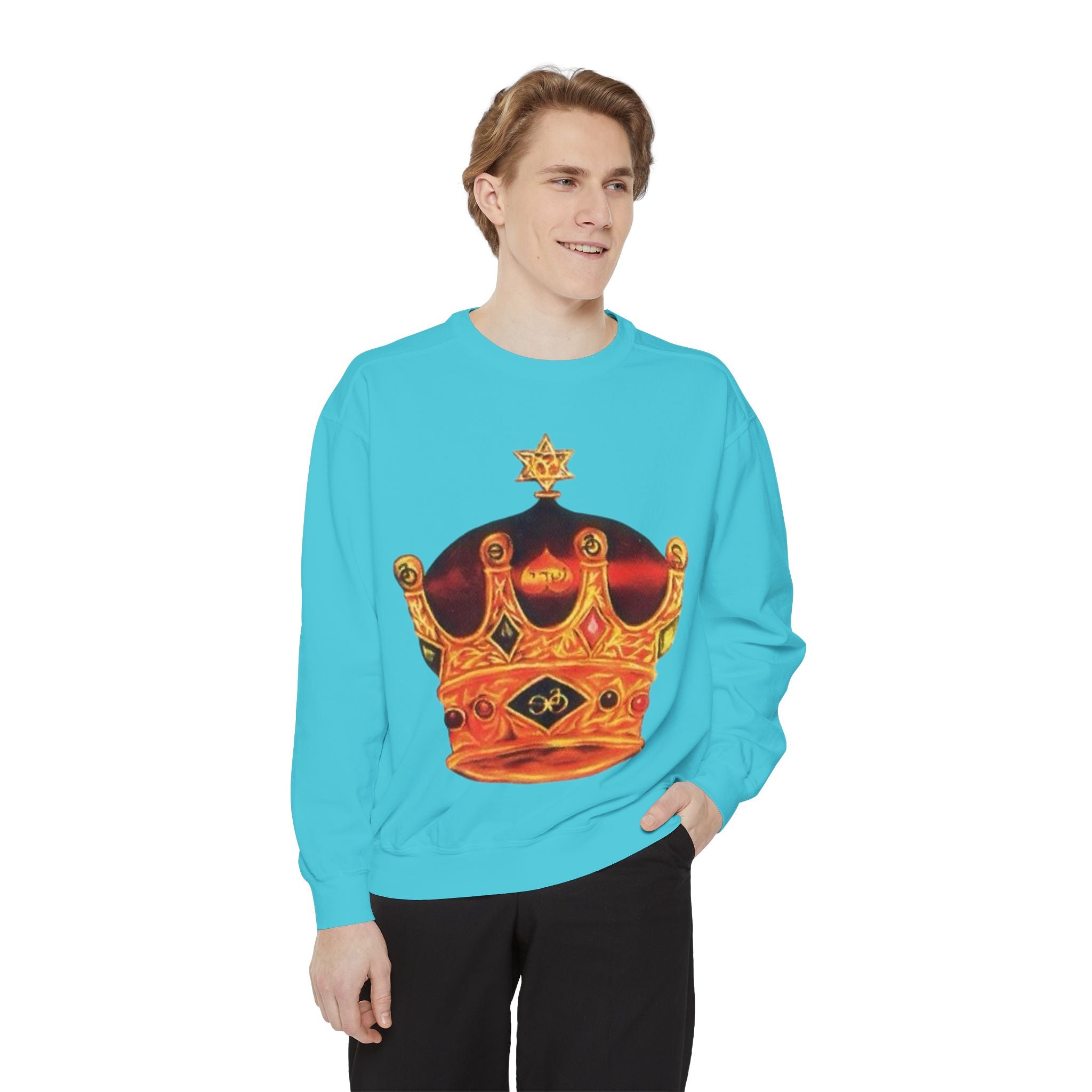 Crown Graphic Unisex Sweatshirt - Stylish & Comfortable