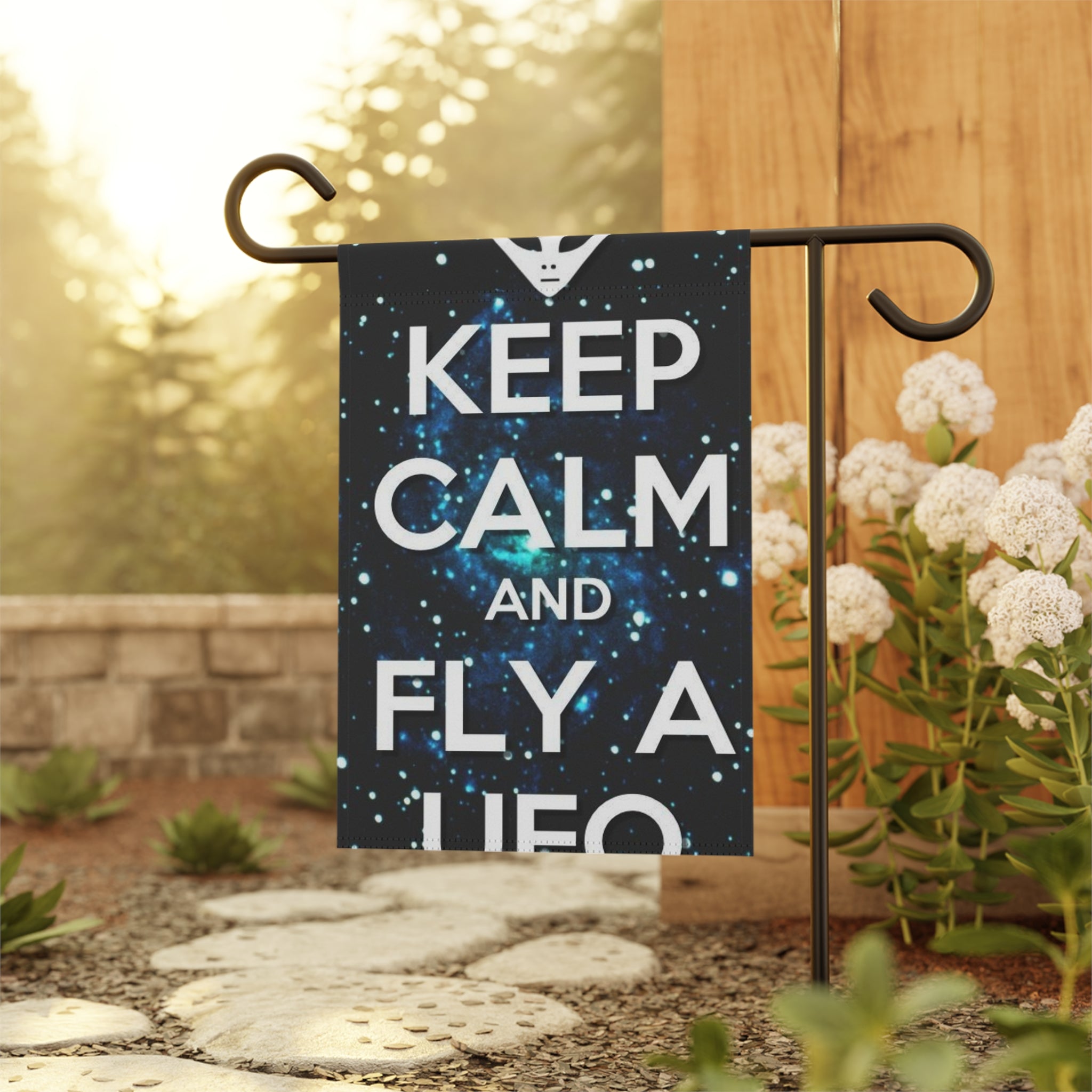 UFO Garden Banner, Alien Flag🔖, Outdoor Decoration, Yard Art, Unique Home Decor, Cosmic Vibes, Space Lover Gift, Garden Flags